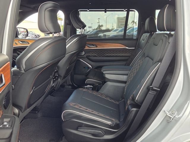 2025 Jeep Grand Cherokee L Summit Reserve