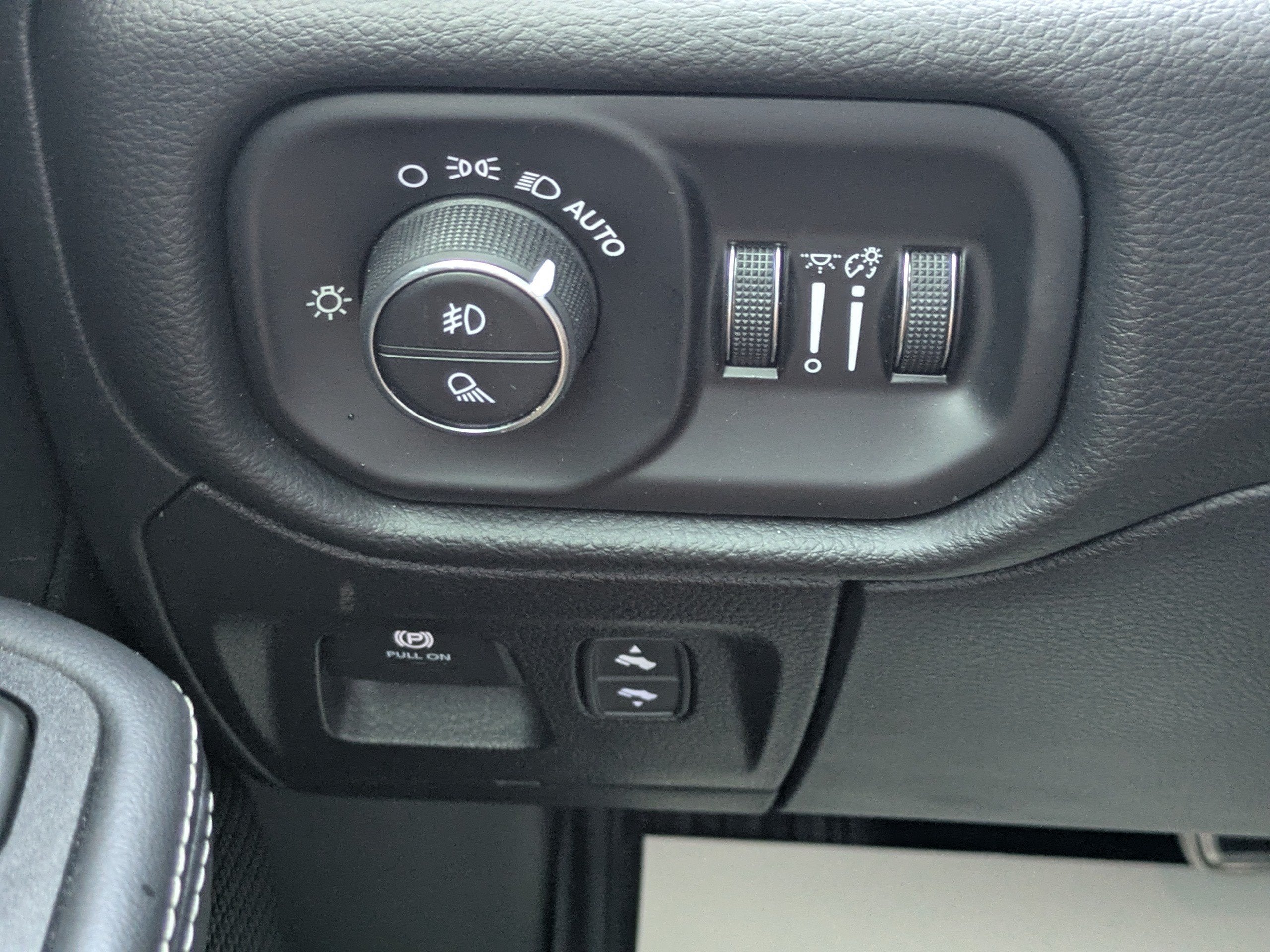 2026 RAM 1500 RHO