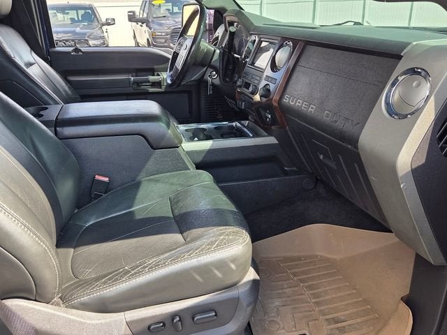 2011 Ford Super Duty F-350 SRW Lariat