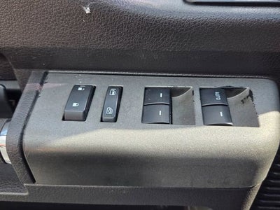 2011 Ford Super Duty F-350 SRW Lariat