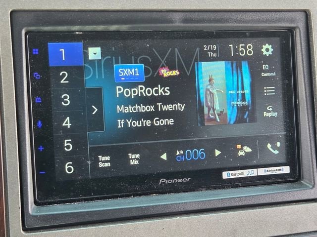 2011 Ford Super Duty F-350 SRW Lariat