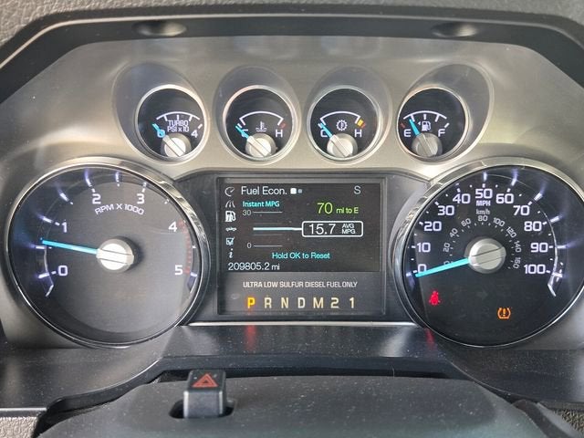 2011 Ford Super Duty F-350 SRW Lariat