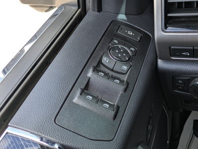 2022 Ford Super Duty F-450 DRW Platinum