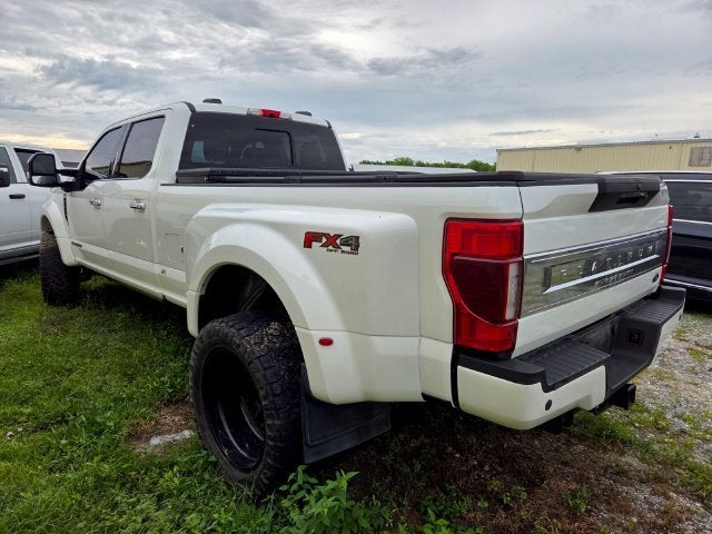 2022 Ford Super Duty F-450 DRW Platinum