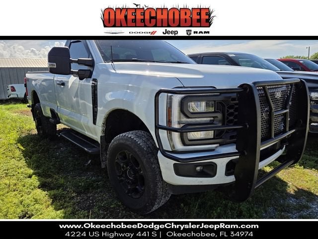 2025 Ford Super Duty F-350 SRW XL