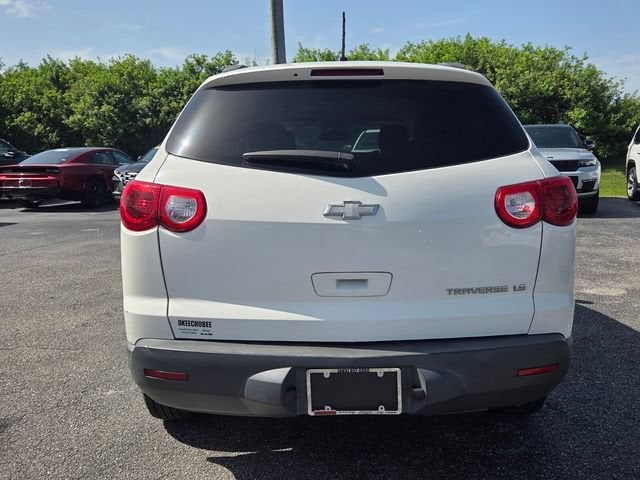 2011 Chevrolet Traverse LS