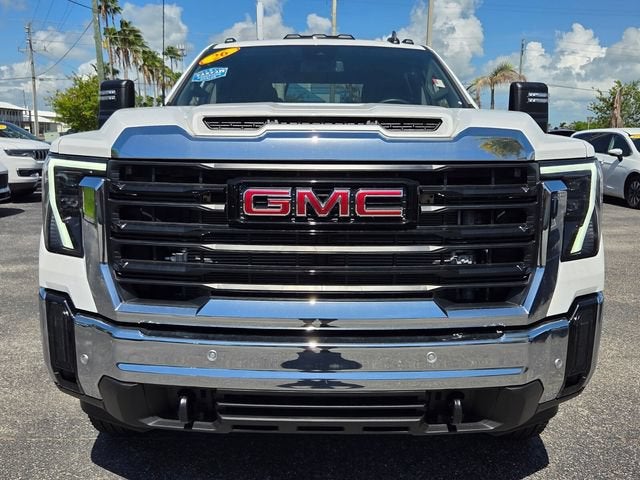 2026 GMC Sierra 3500HD Pro
