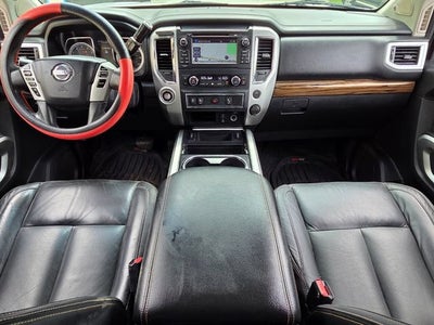 2017 Nissan Titan SL