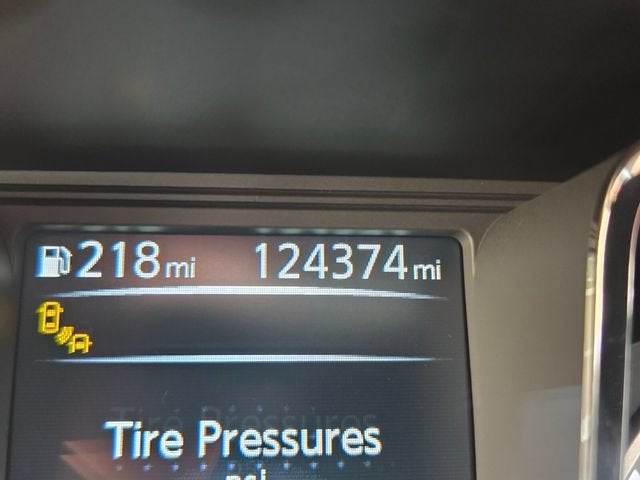 2017 Nissan Titan SL