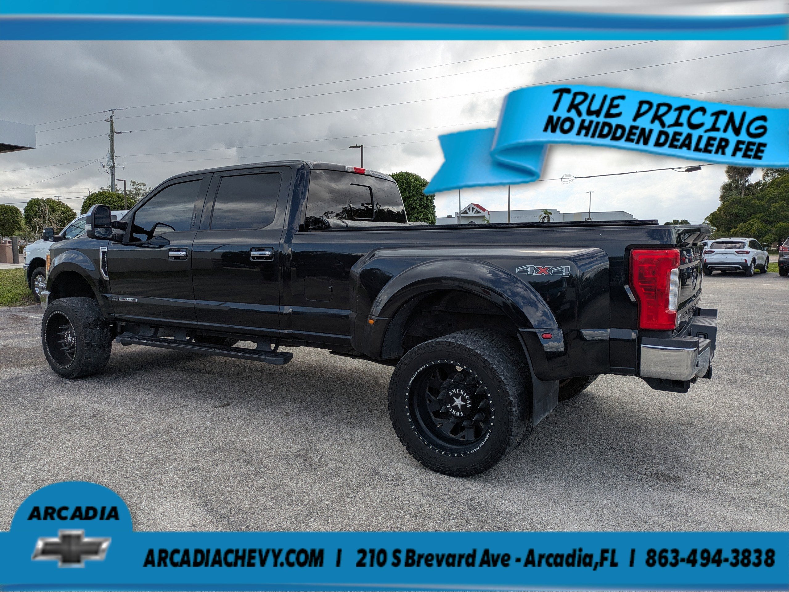 2017 Ford F-350 LARIAT