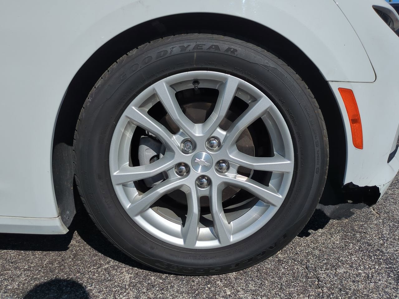 2022 Chevrolet Camaro 1LS