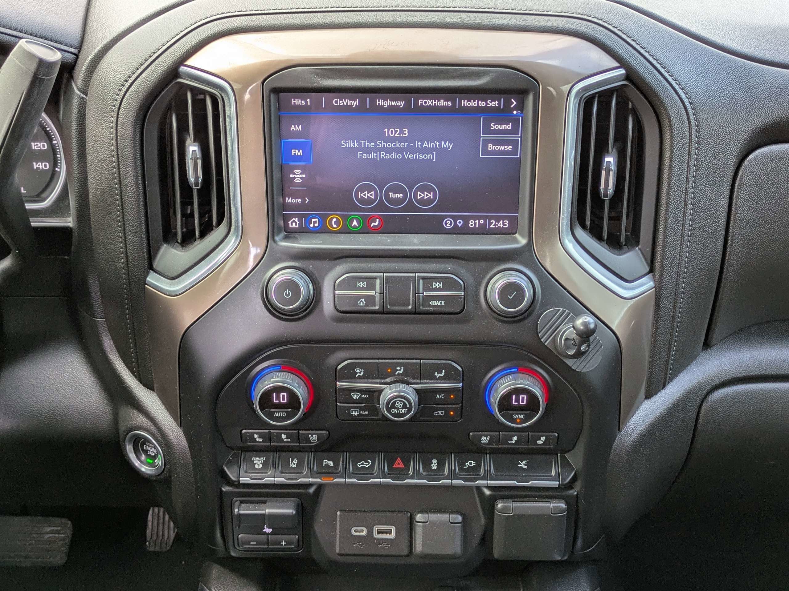 2023 Chevrolet Silverado 3500 HD High Country DRW