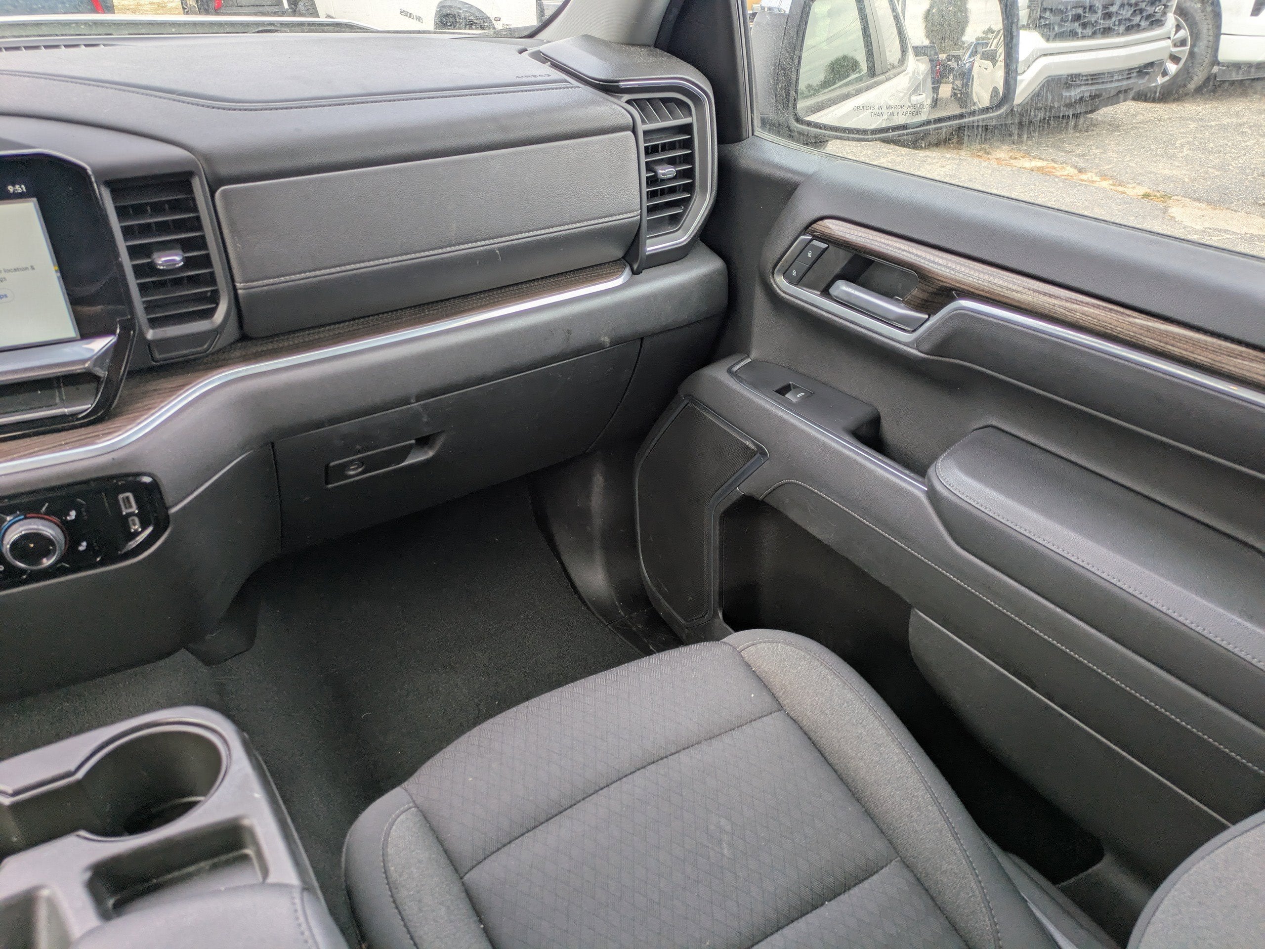 2022 Chevrolet Silverado 1500 LT (2FL)