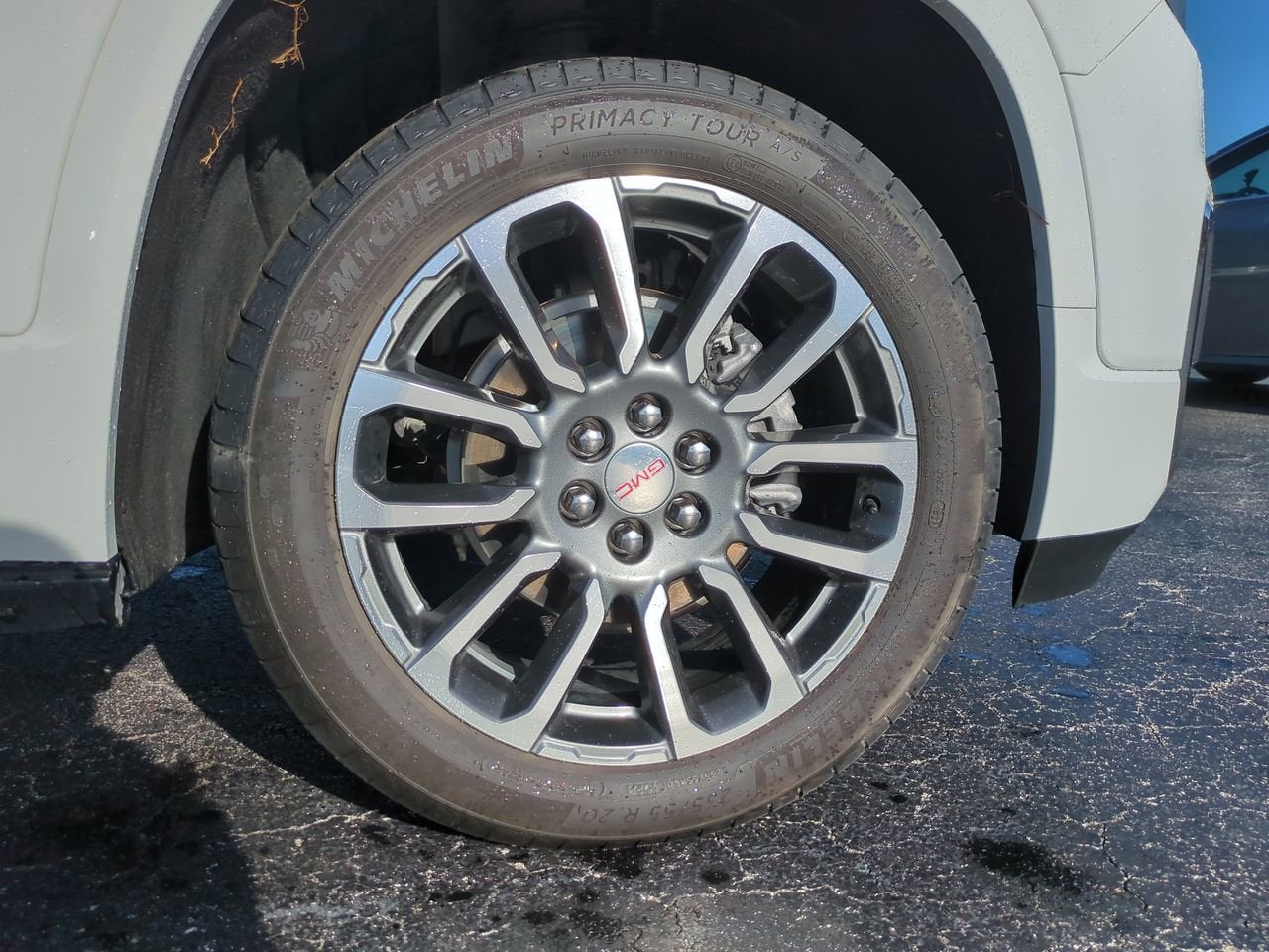 2021 GMC Acadia Denali