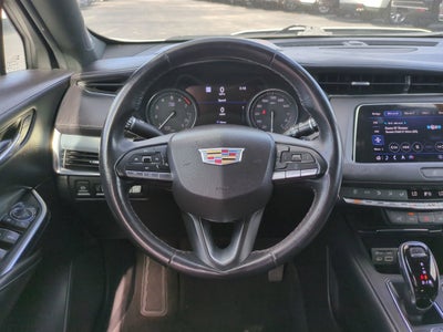 2022 Cadillac XT4 Premium Luxury