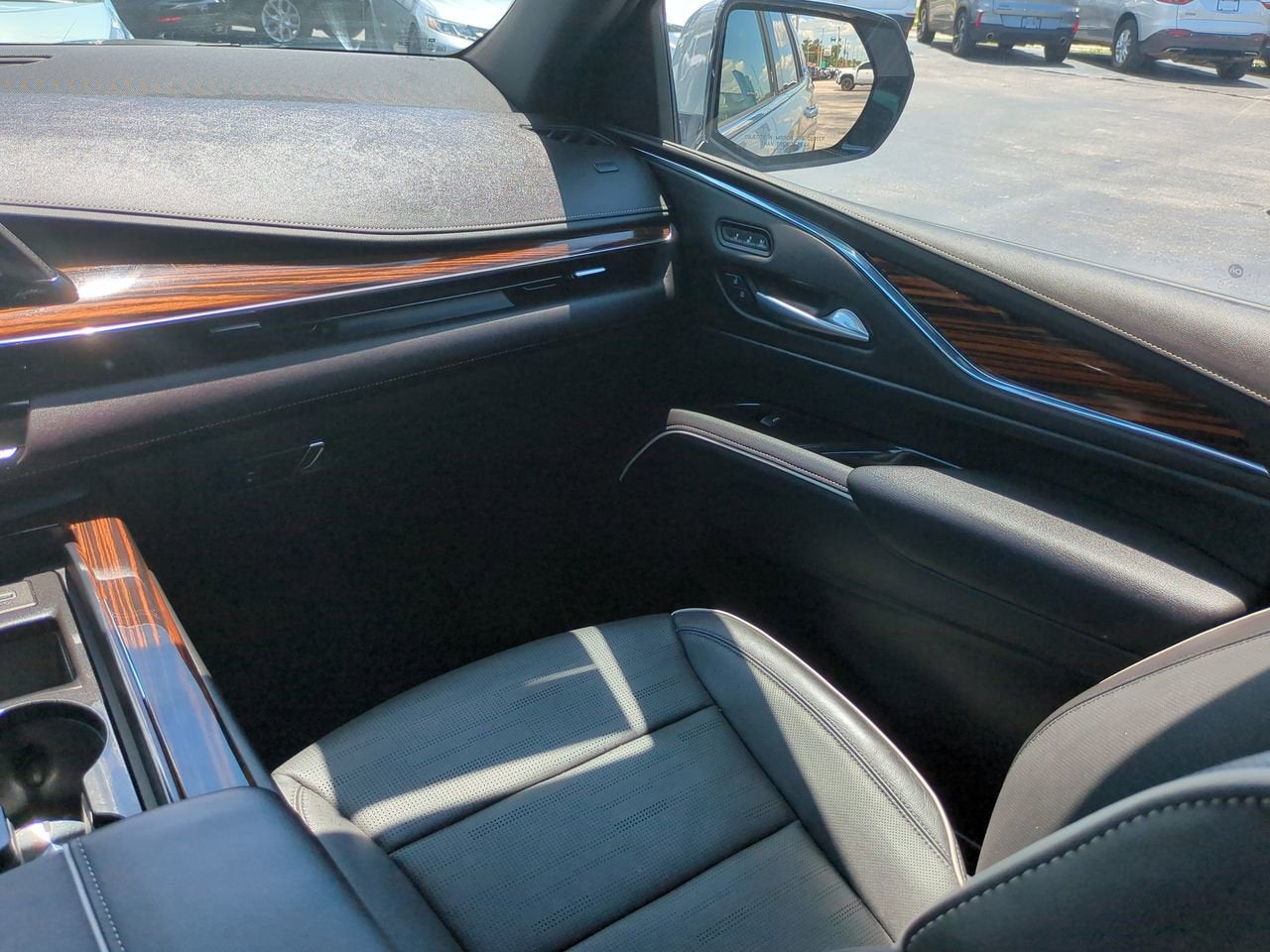 2024 Cadillac Escalade Premium Luxury