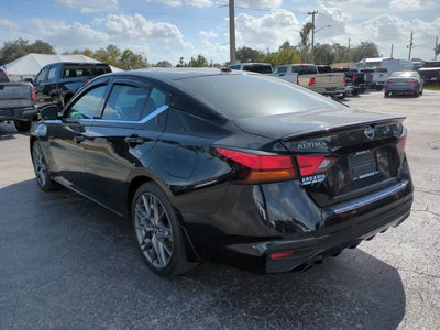 2023 Nissan Altima SR VC-Turbo FWD