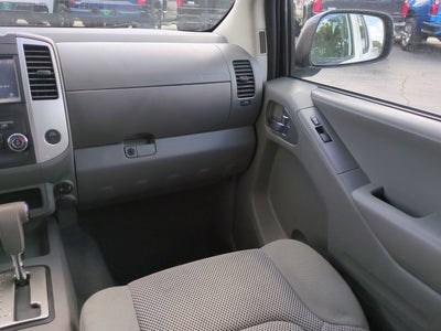 2019 Nissan Frontier SV