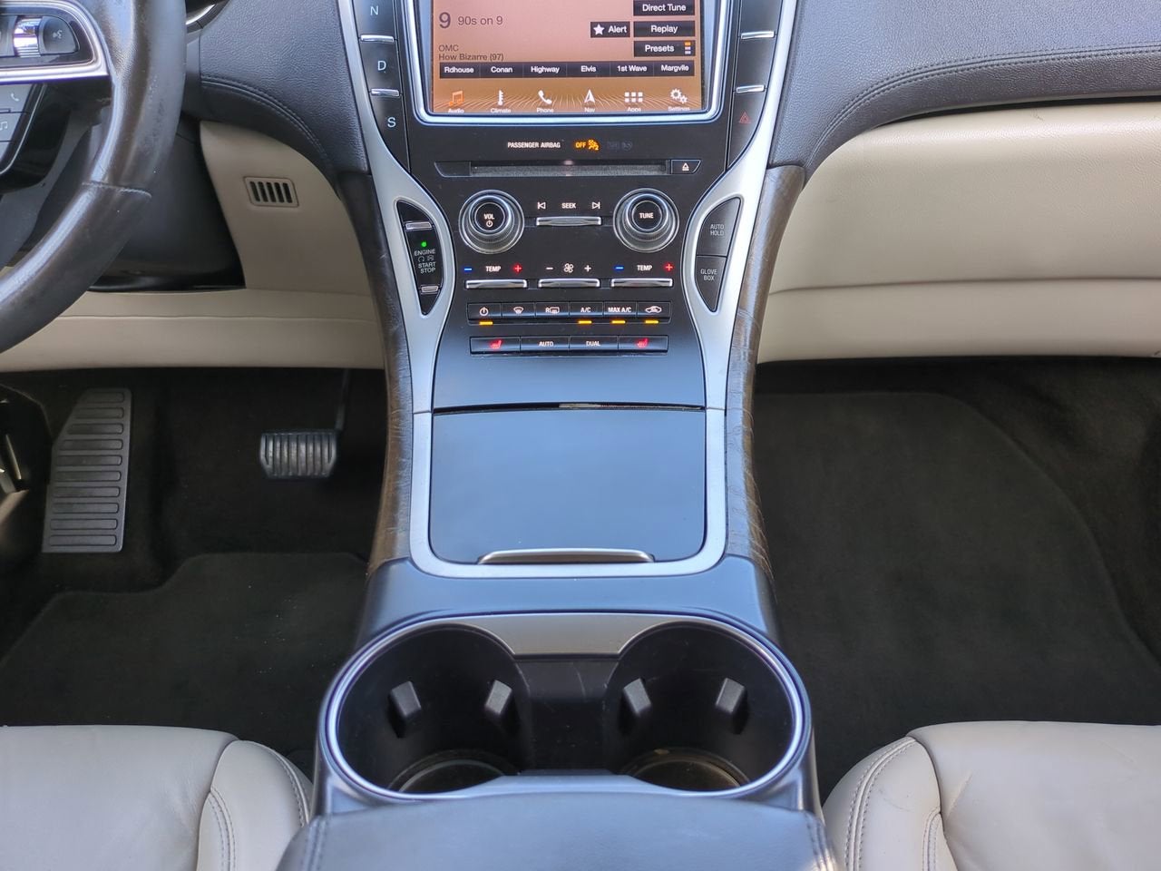 2019 Lincoln Nautilus Select