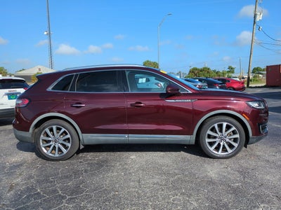 2019 Lincoln Nautilus Select