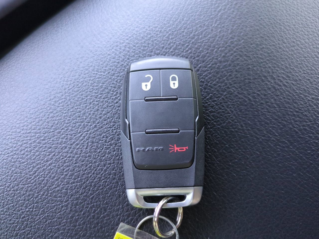 2024 RAM 3500 Big Horn Crew Cab 4x4 8' Box