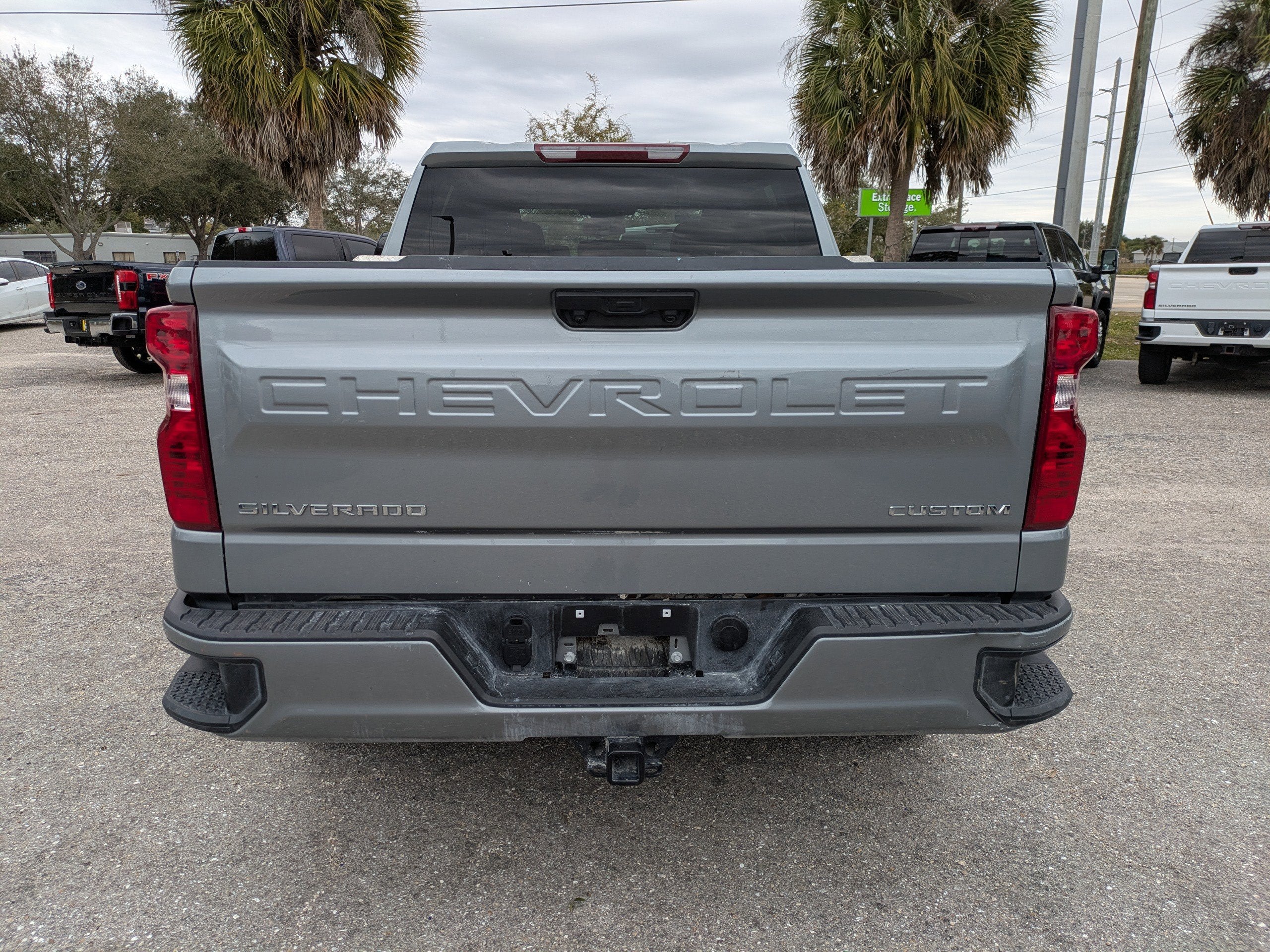 2025 Chevrolet Silverado 1500 Custom