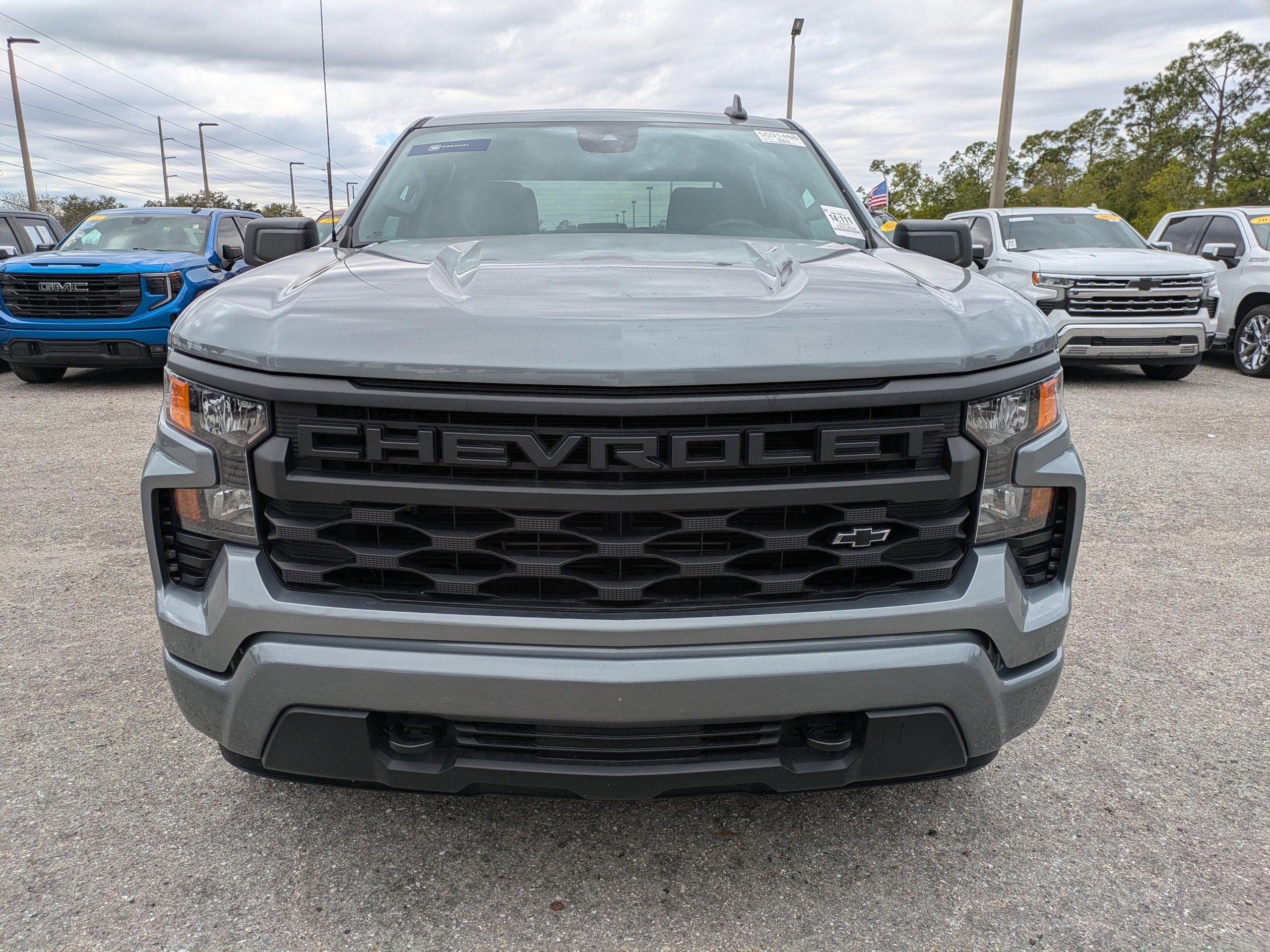 2025 Chevrolet Silverado 1500 Custom