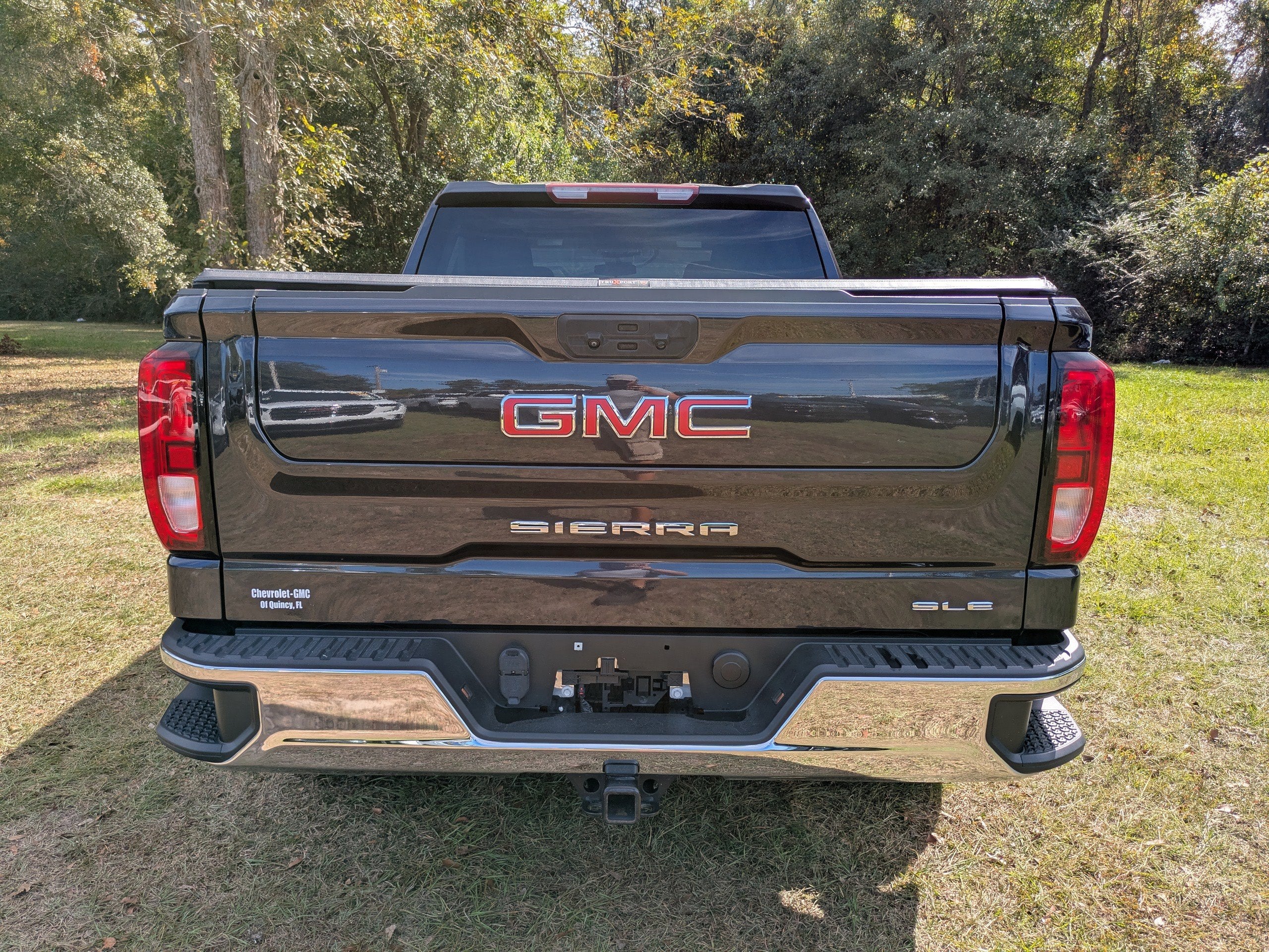 2022 GMC Sierra 1500 SLE