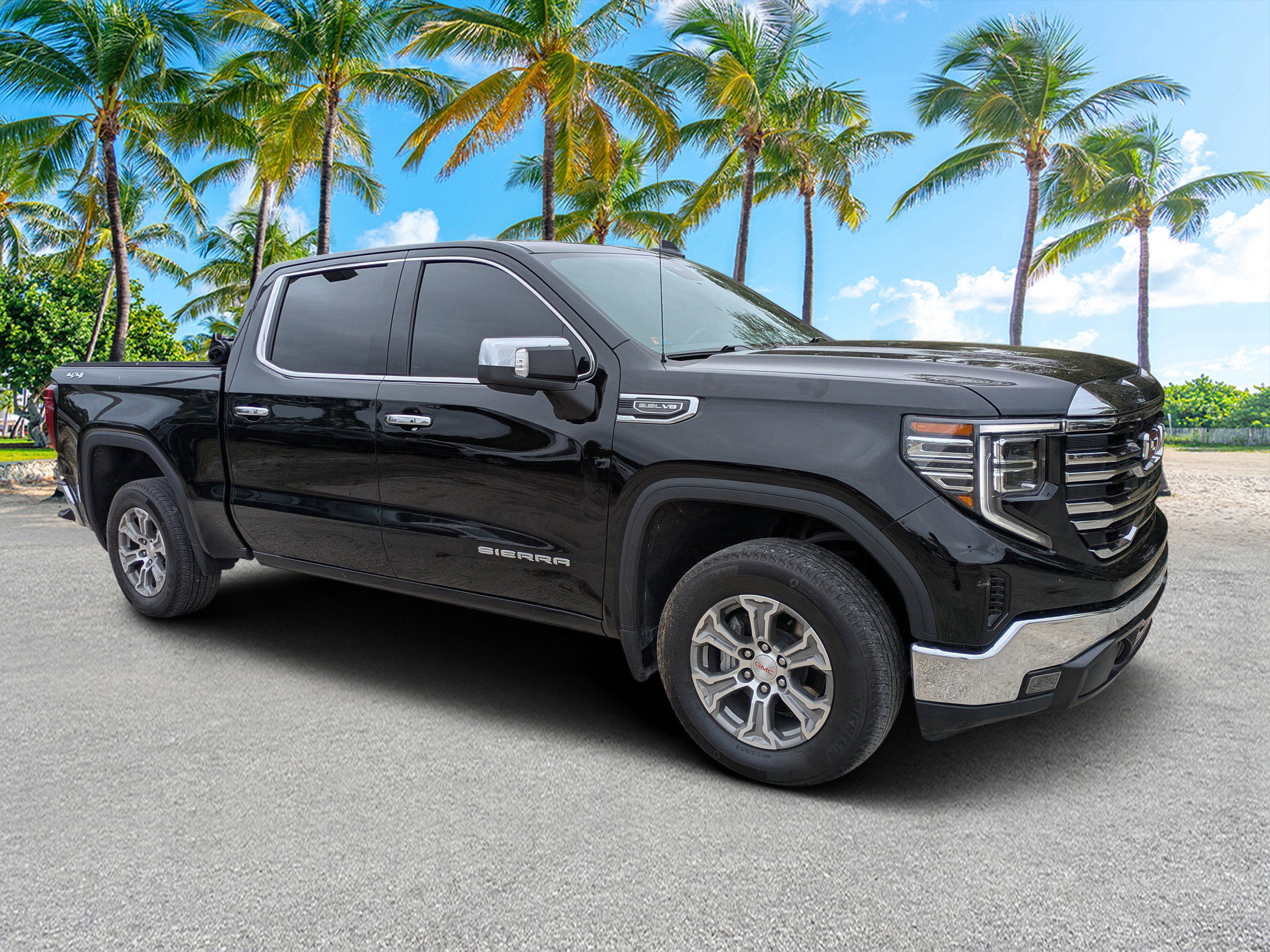 2024 GMC Sierra 1500 SLT