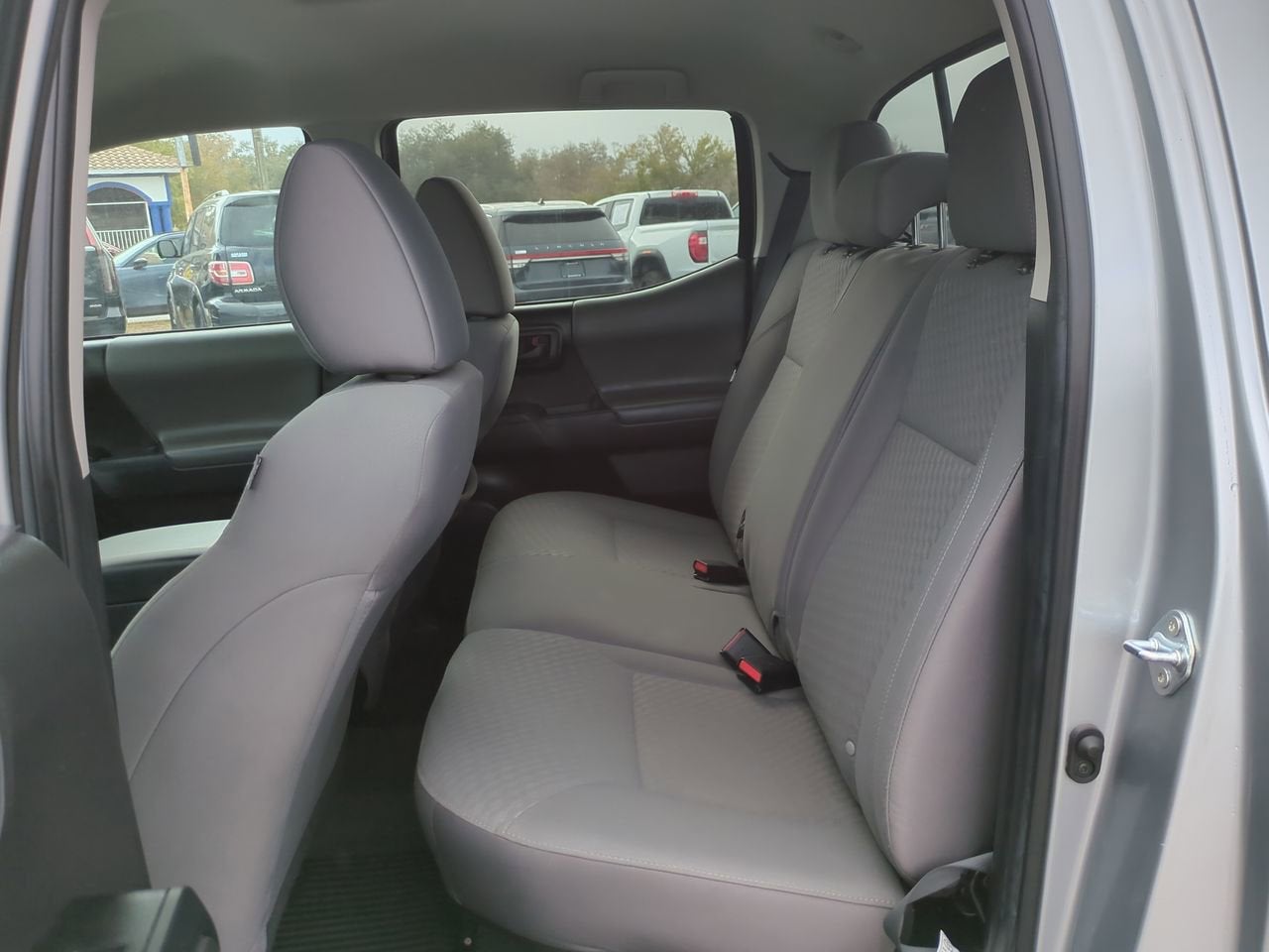 2022 Toyota Tacoma SR V6