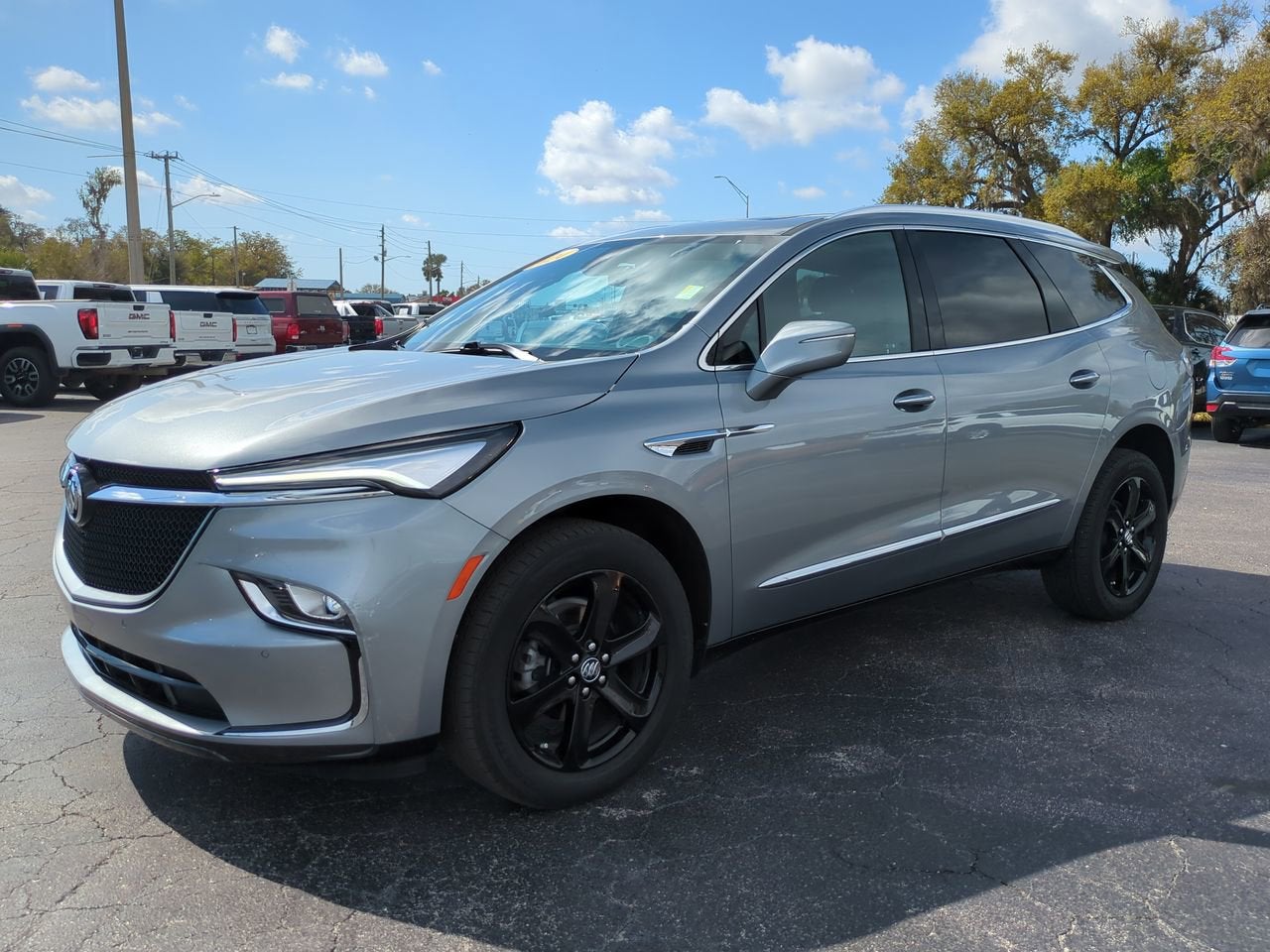 2024 Buick Enclave Essence