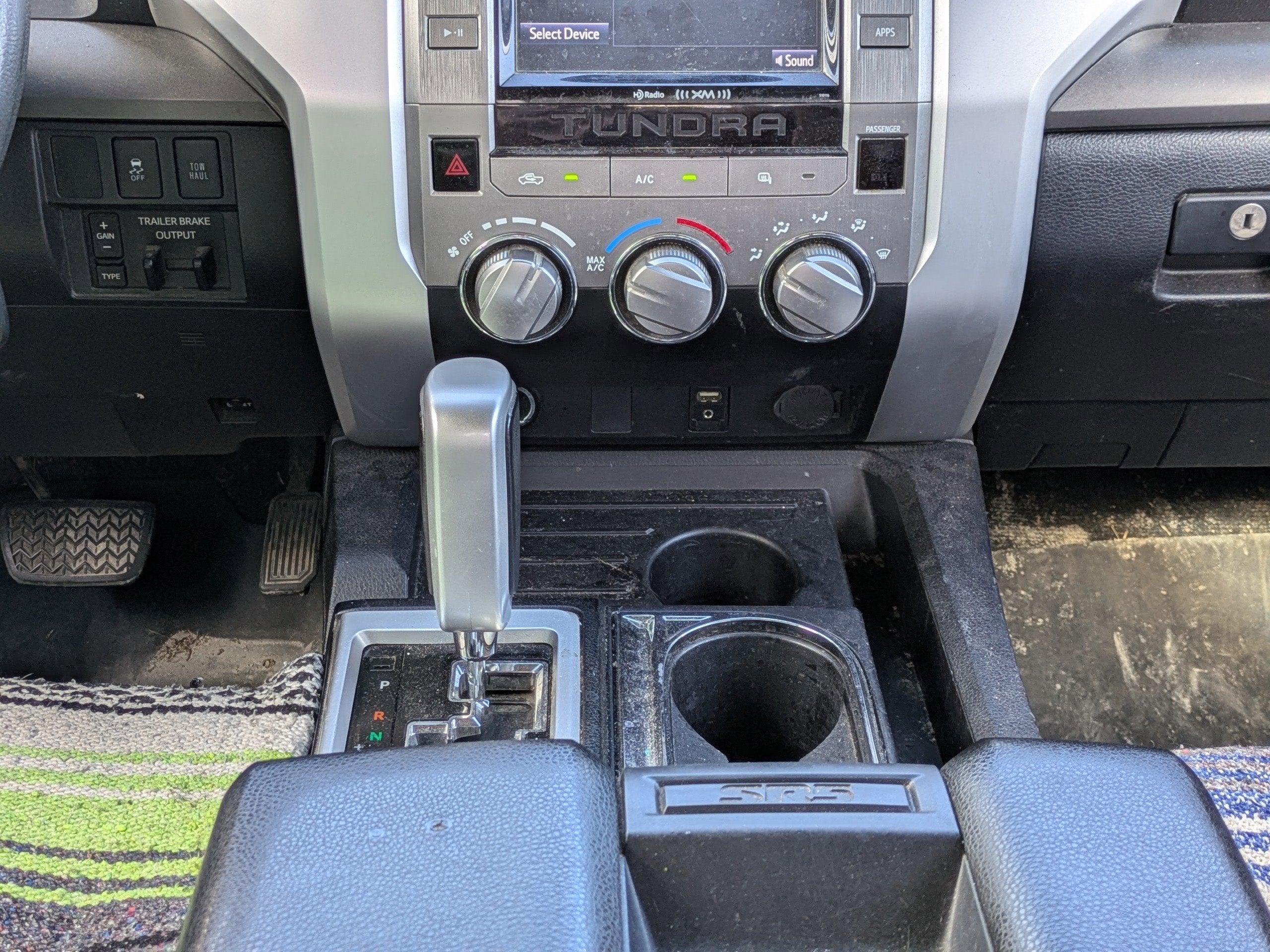 2016 Toyota Tundra SR5 5.7L V8