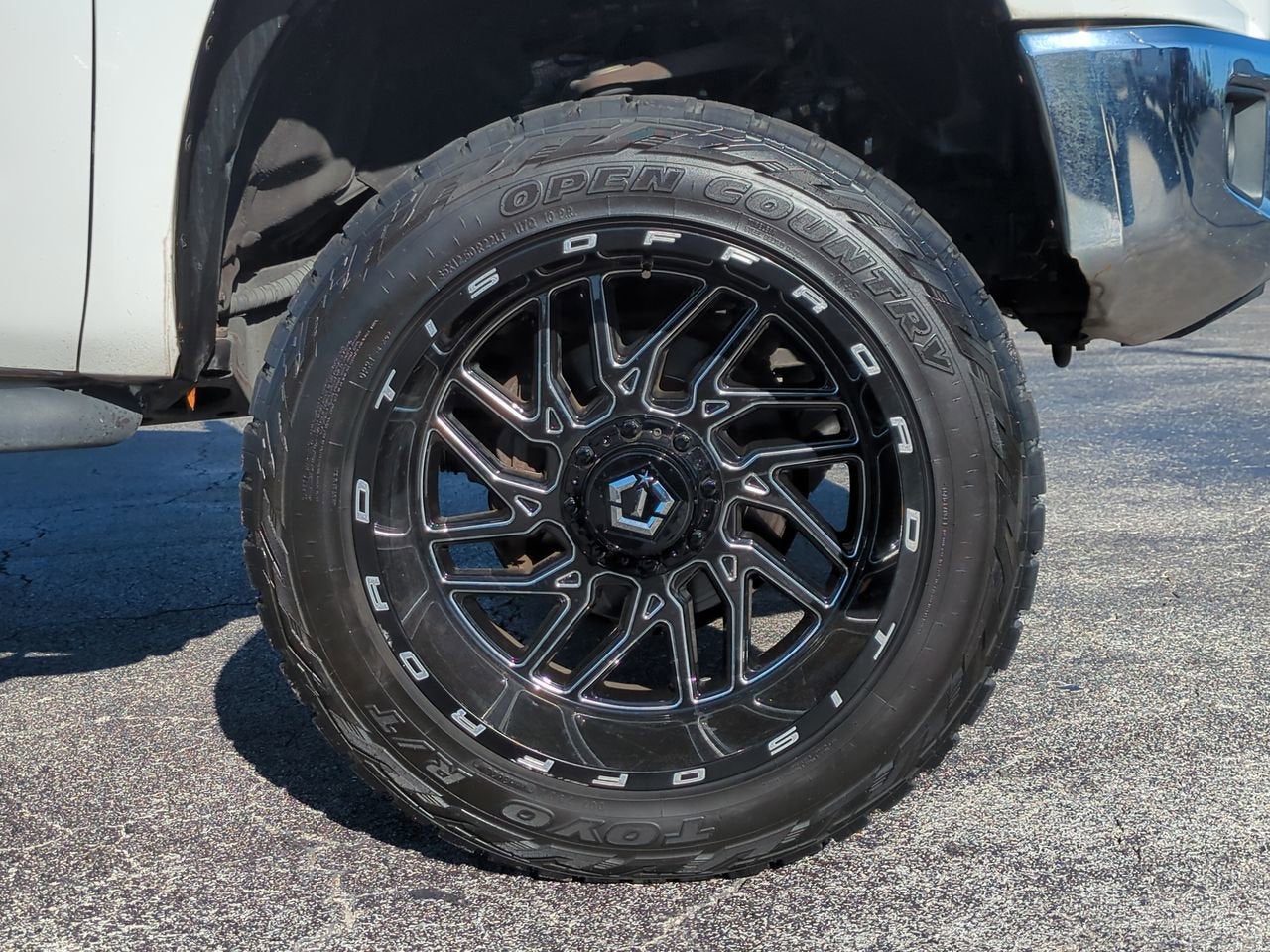 2016 Toyota Tundra SR5 5.7L V8