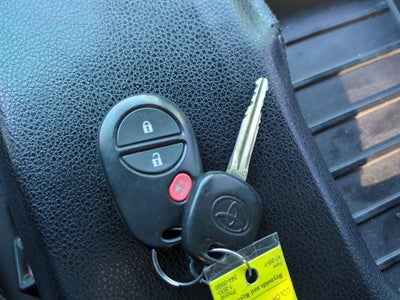 2016 Toyota Tundra SR5 5.7L V8