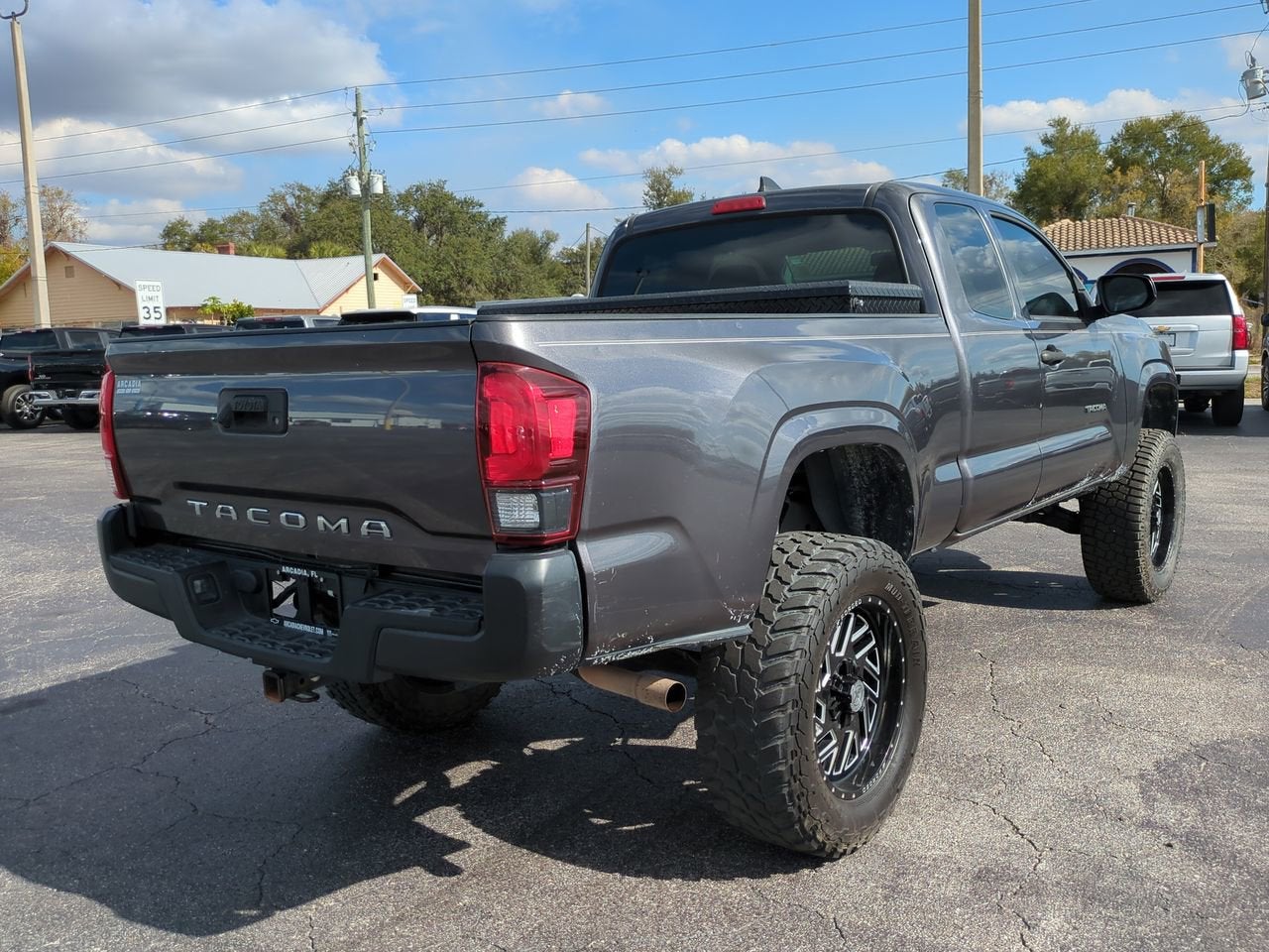 2018 Toyota Tacoma SR